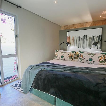 Suite 9 The Village Windhoek Exterior photo