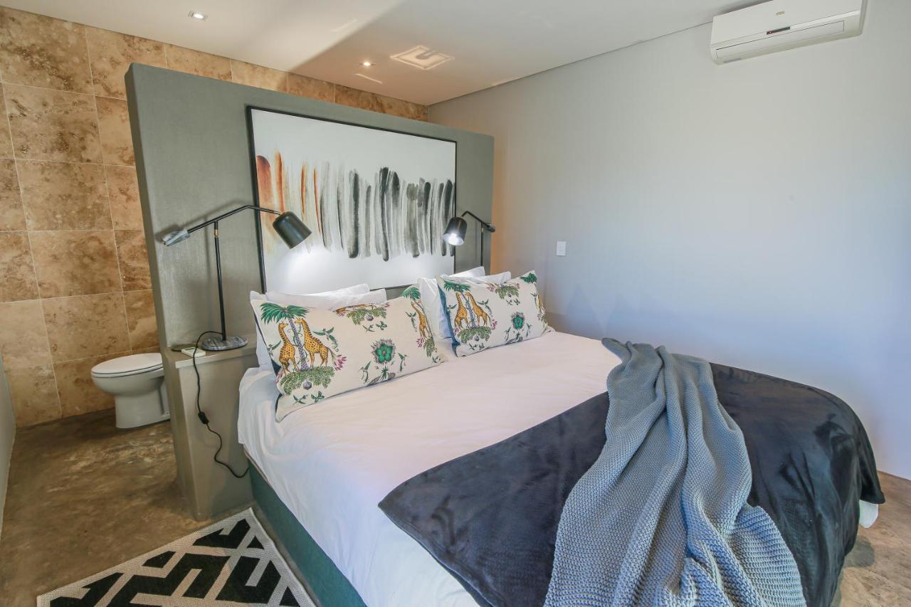 Suite 9 The Village Windhoek Exterior photo