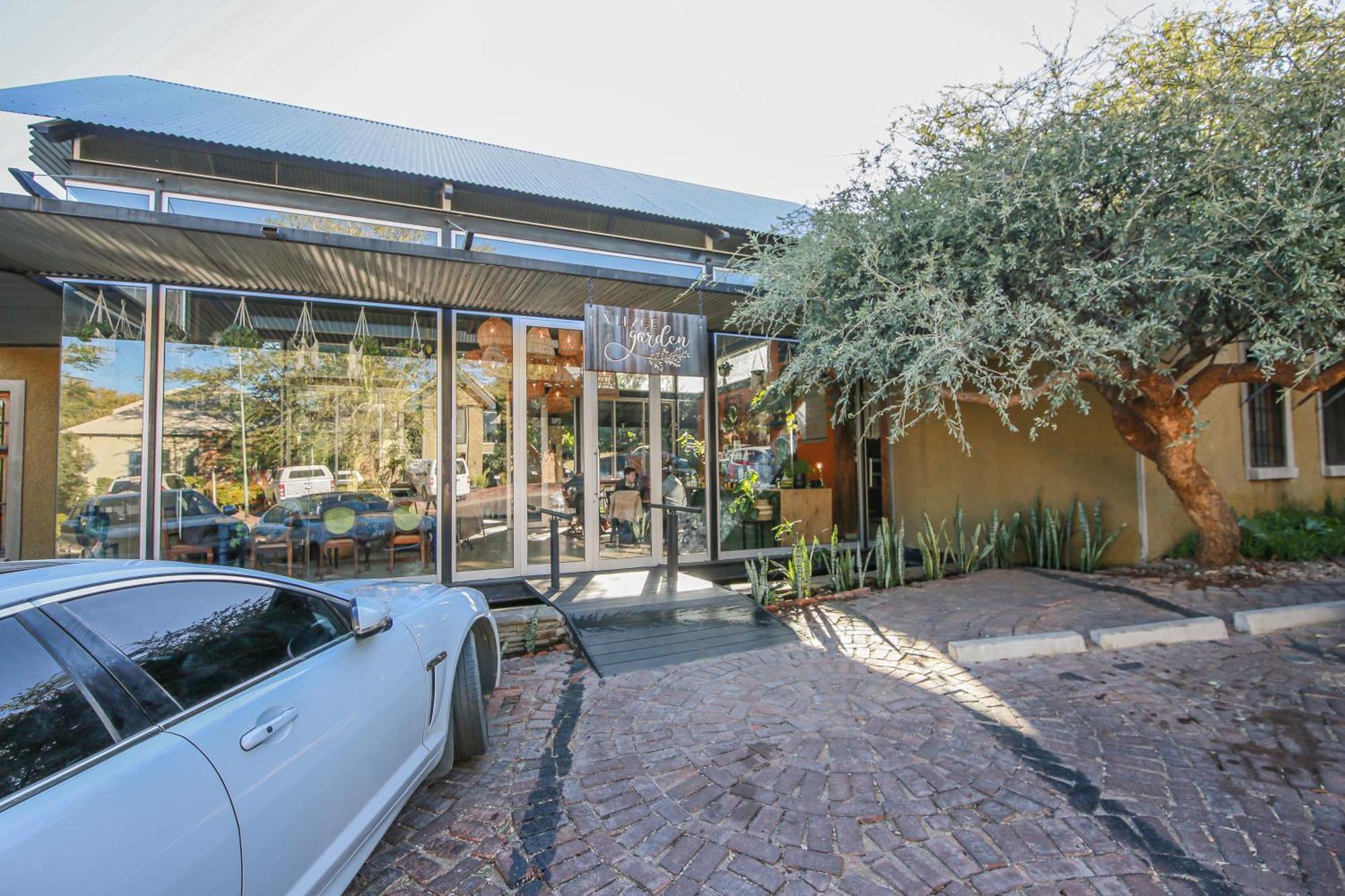 Suite 9 The Village Windhoek Exterior photo